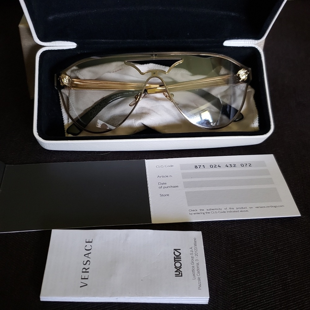 Authentic Versace Sunglasses - Picture 1 of 5